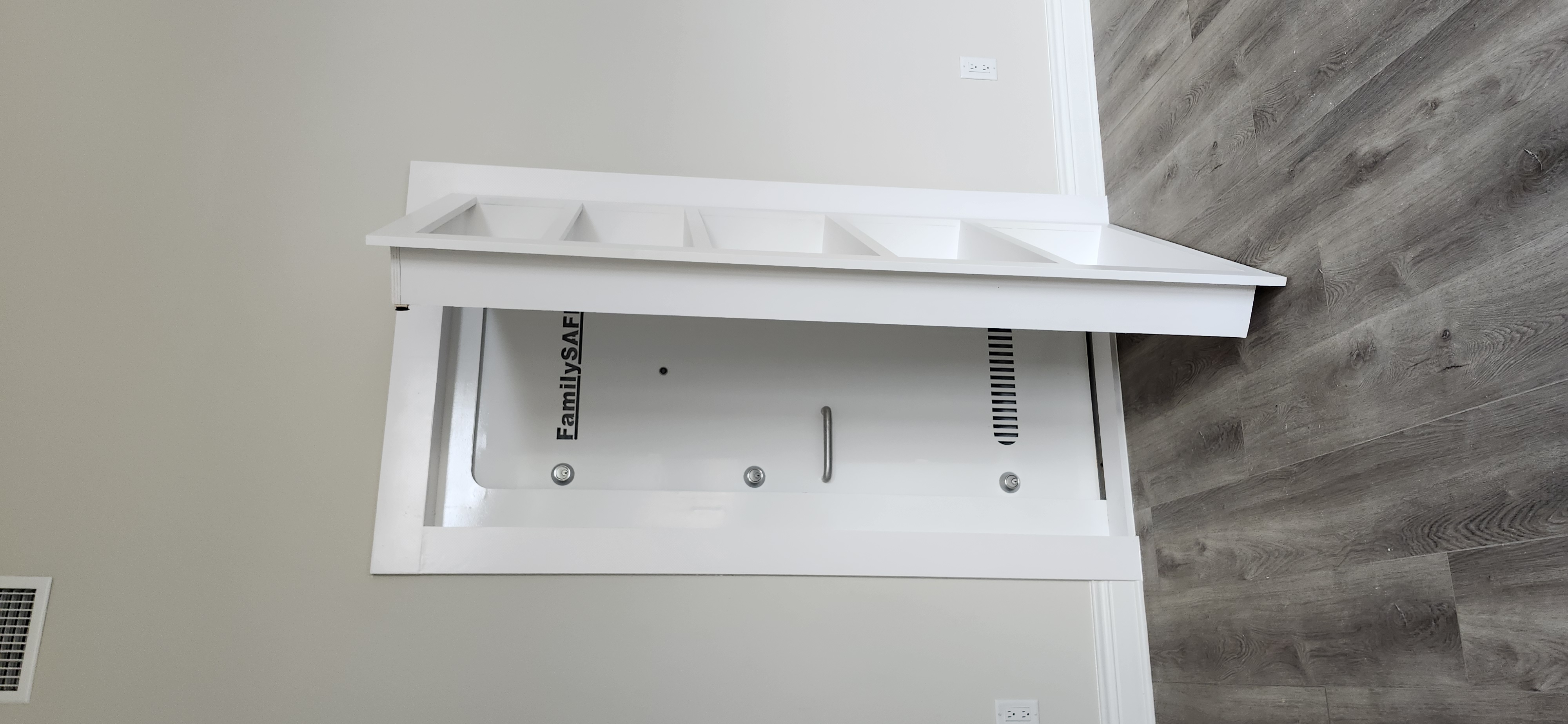 Cabinet & Trim 34